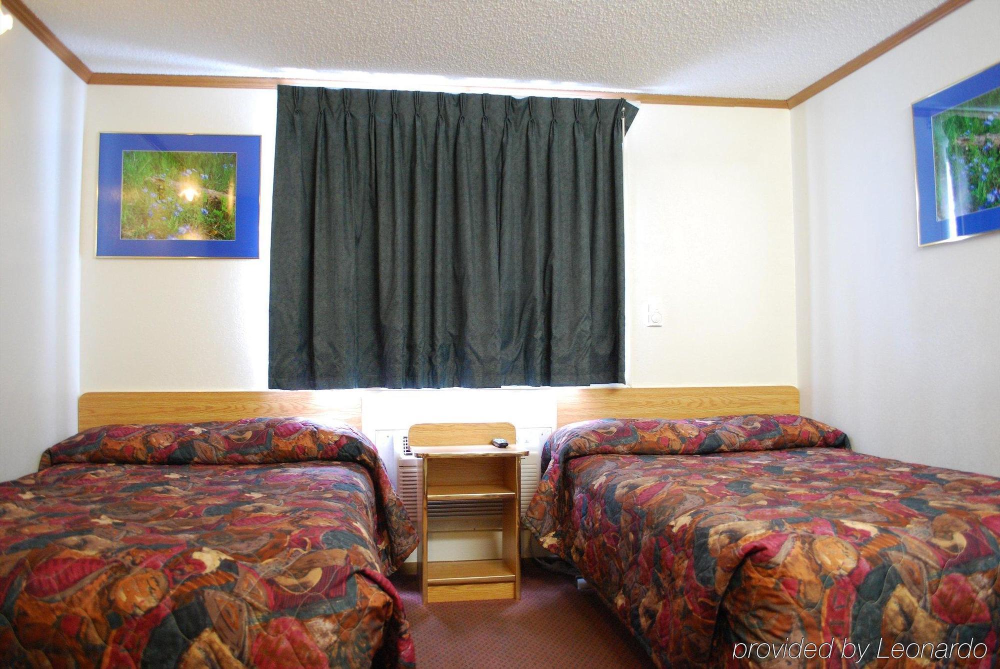 Black Hills Inn & Suites Deadwood Room photo